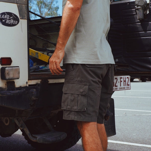 ROVER's GREY CARGO SHORT PANTS