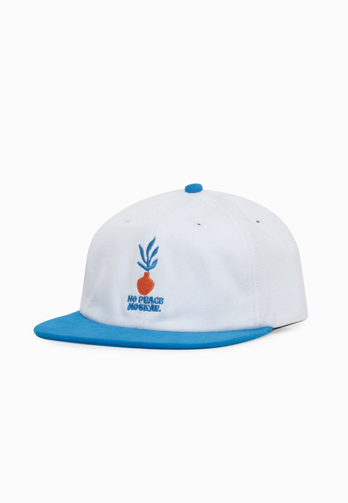 VASE WHITE MOSKAV 6 PANELS HAT